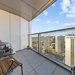 30th Floor - View From The Heart Of Eurovea דירה