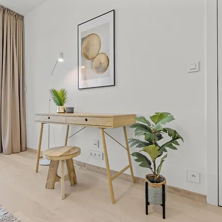 30th Floor - View From The Heart Of Eurovea Daire *