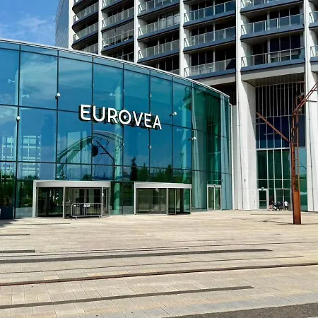 Appartamento 30th Floor - View From The Heart Of Eurovea Bratislava