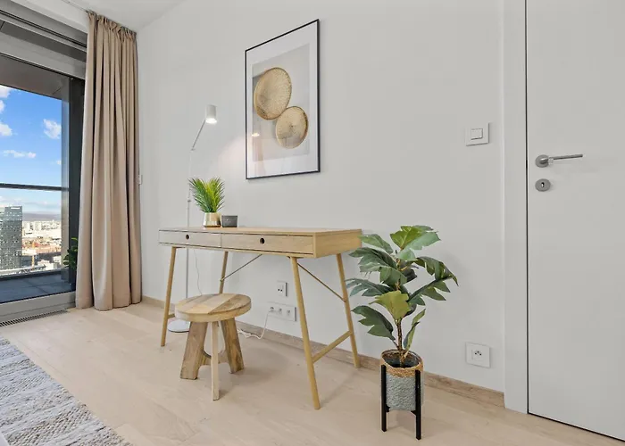 30th Floor - View From The Heart Of Eurovea Lejlighed *