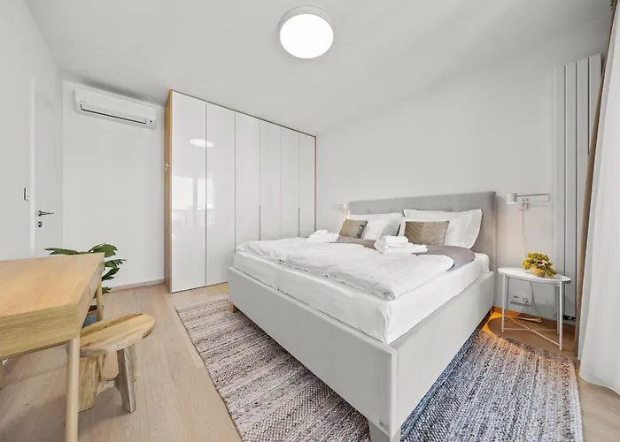 Lejlighed 30th Floor - View From The Heart Of Eurovea Bratislava